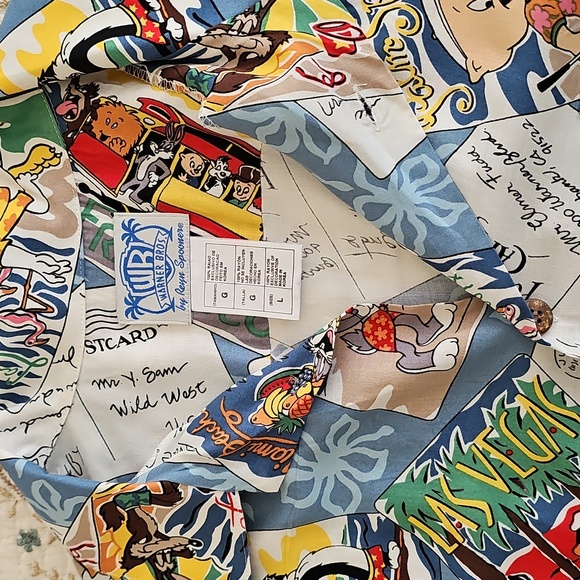 reyn spooner Other - 🌈HP🌈Reyn Spooner Hawaian Warner Bros. Vintage Shirt Large
